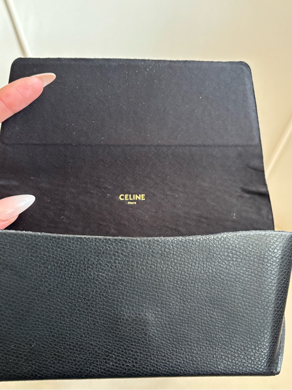 Celine Black Oval Sunglasses with Black Branded Case - Picture 15 of 16
